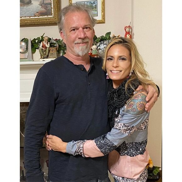 NWT 3 Tier Pink & Silver Glitter Bling Christmas Tree Dangle Earrings - Picture 6 of 6